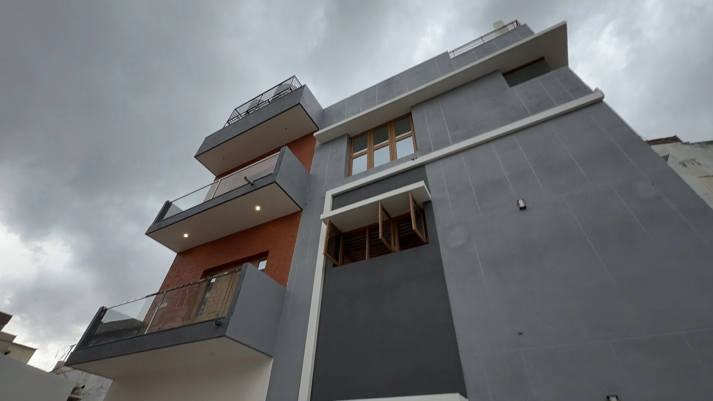 Vijay B S Residence by Nakhsha Homes